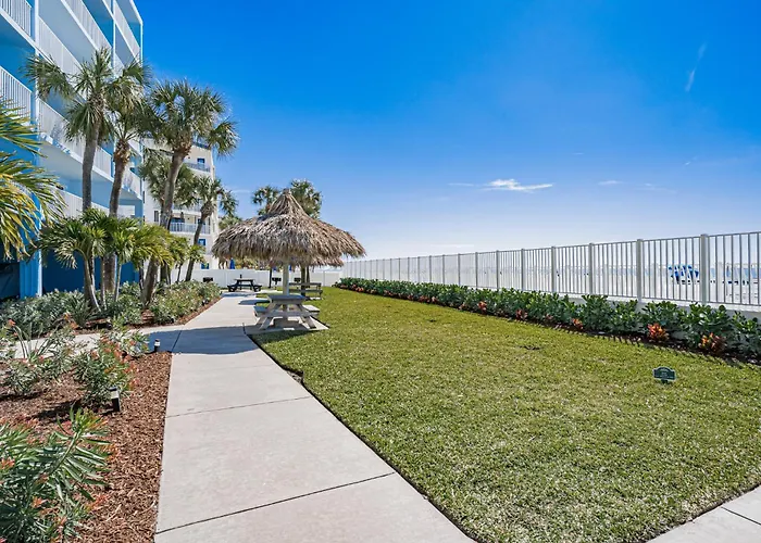 Dollar 405 Clearwater Beach